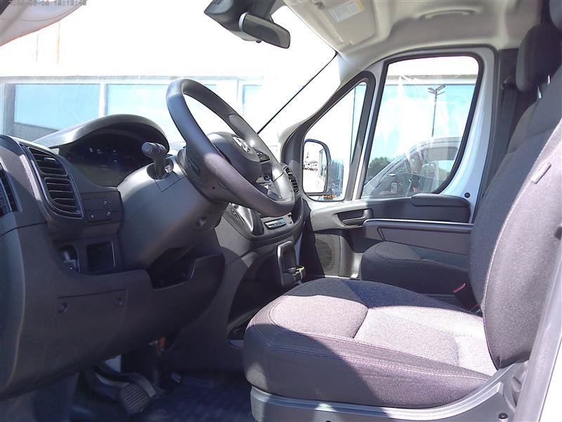 Used 2025 RAM ProMaster 2500 w/ U-Haul Equipment Group FWD image 7