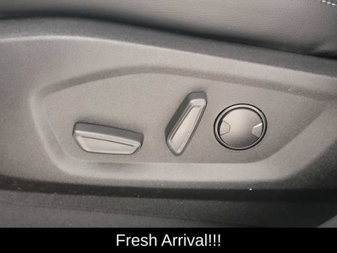 Used 2024 Ford Edge SEL w/ Convenience Package AWD/4WD image 14