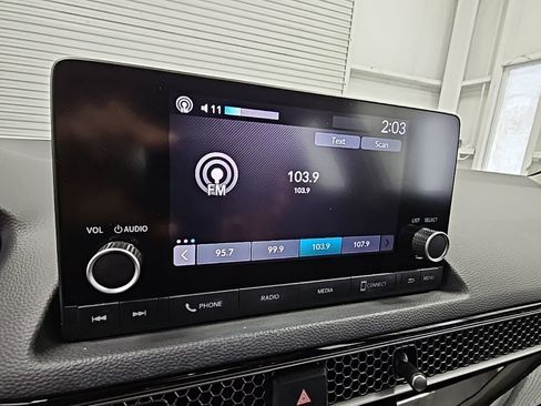 Used 2024 Honda Civic EX-L image 14