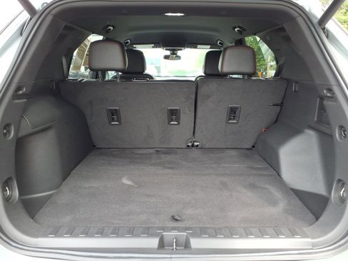 Used 2023 Chevrolet Equinox RS AWD/4WD image 29