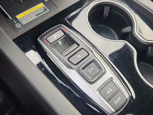 Certified 2024 Honda Passport Black Edition image 14