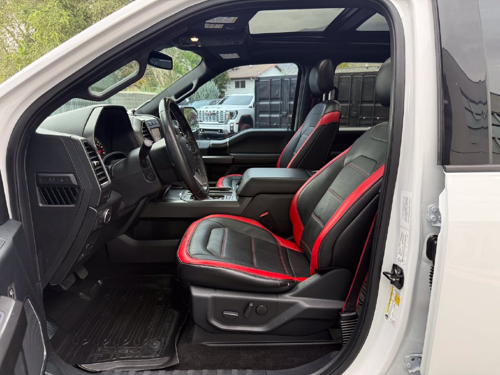 Used 2019 Ford F150 Lariat w/ Equipment Group 502A Luxury AWD/4WD image 18
