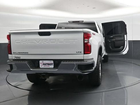 Used 2023 Chevrolet Silverado 2500 LTZ AWD/4WD image 48