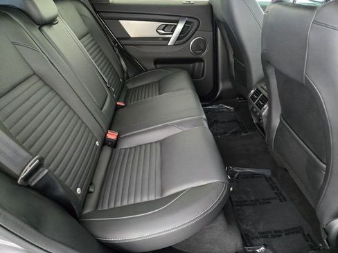 Used 2024 Land Rover Discovery Sport Dynamic SE AWD/4WD image 17