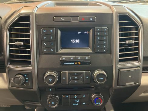 Used 2018 Ford F150 XLT image 24