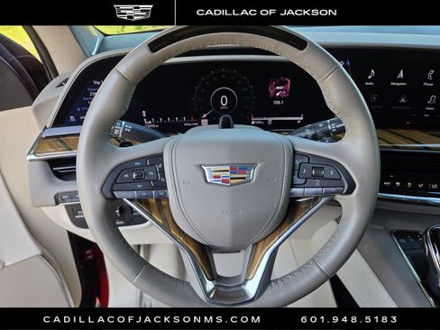 Certified 2022 Cadillac Escalade Premium Luxury Platinum AWD/4WD image 20