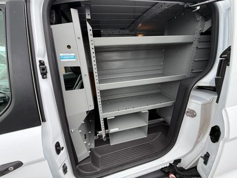 Used 2018 Ford Transit Connect XL image 8