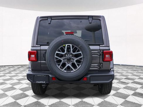New 2026 Jeep Wrangler Unlimited Sahara AWD/4WD image 13