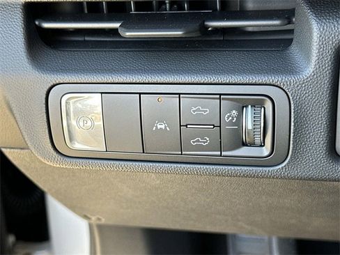 New 2026 GMC Sierra EV Elevation image 18