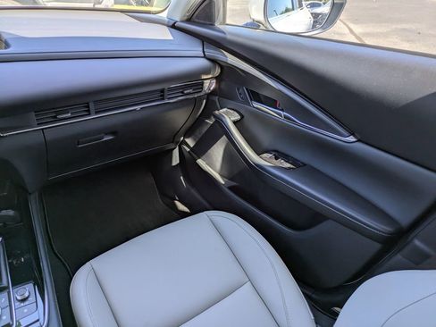 New 2025 MAZDA CX-30 AWD 2.5 S w/ Preferred Package image 19