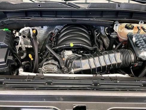 Used 2019 GMC Sierra 1500 AT4 w/ AT4 Premium Package AWD/4WD image 9