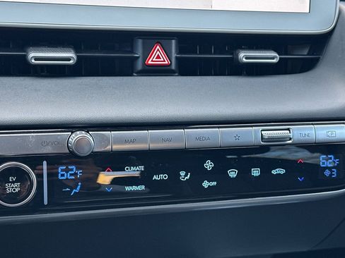 Used 2024 Hyundai Ioniq 5 SEL image 24