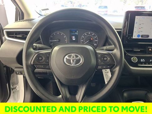 Used 2024 Toyota Corolla LE image 23