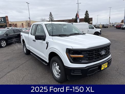 Used 2025 Ford F150 XL image 4