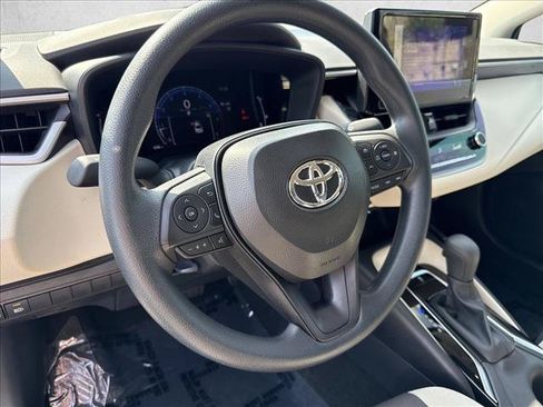 Used 2026 Toyota Corolla LE FWD image 9