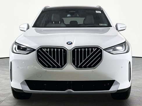 Certified 2026 BMW X3 xDrive30i AWD/4WD image 2