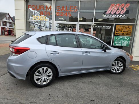 Used 2018 Subaru Impreza 2.0i AWD/4WD image 5