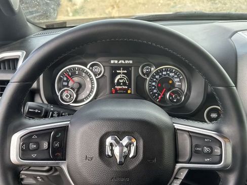 Used 2019 RAM 1500 Big Horn image 11