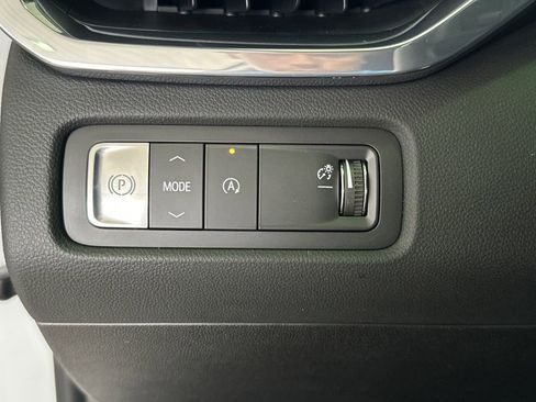 New 2026 GMC Acadia Elevation w/ Elevation Premium Package image 19