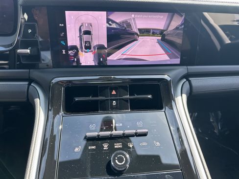 Used 2026 Porsche Panamera image 25