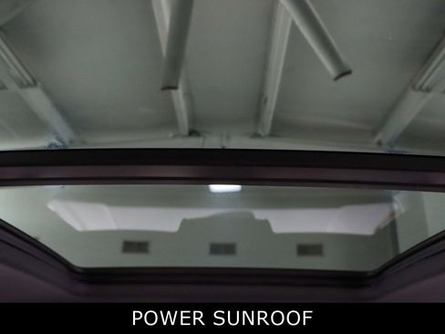 Used 2023 Volkswagen Atlas Cross Sport SEL Premium R-Line image 23