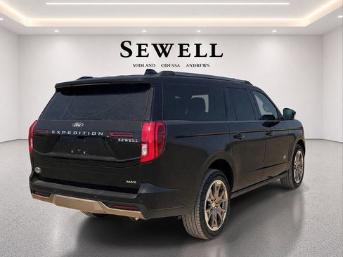 New 2027 Ford Expedition Max King Ranch AWD/4WD image 4