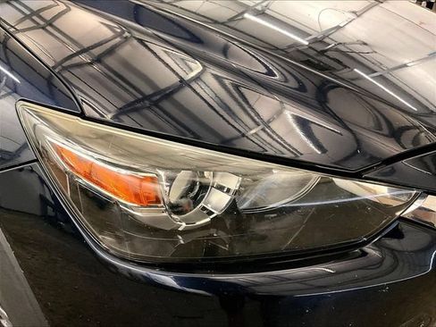 Used 2019 MAZDA CX-3 Touring w/ Preferred Equipment Package AWD/4WD image 27