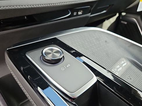 New 2026 Buick Enclave Sport Touring w/ Power Package image 19