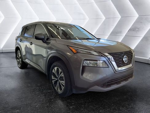 Used 2021 Nissan Rogue SV AWD/4WD image 1