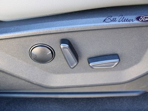 New 2025 Ford F150 Lightning Flash image 9