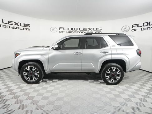 Used 2025 Toyota 4Runner TRD Sport Premium image 4