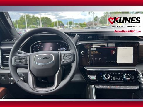New 2026 GMC Sierra 3500 Denali Ultimate AWD/4WD image 15