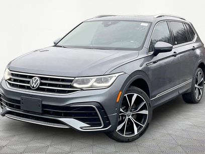 Used 2022 Volkswagen Tiguan SEL R-Line