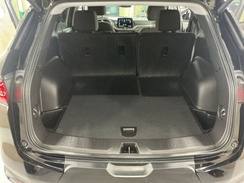 Used 2024 Chevrolet Blazer LT w/ Convenience Package FWD image 14