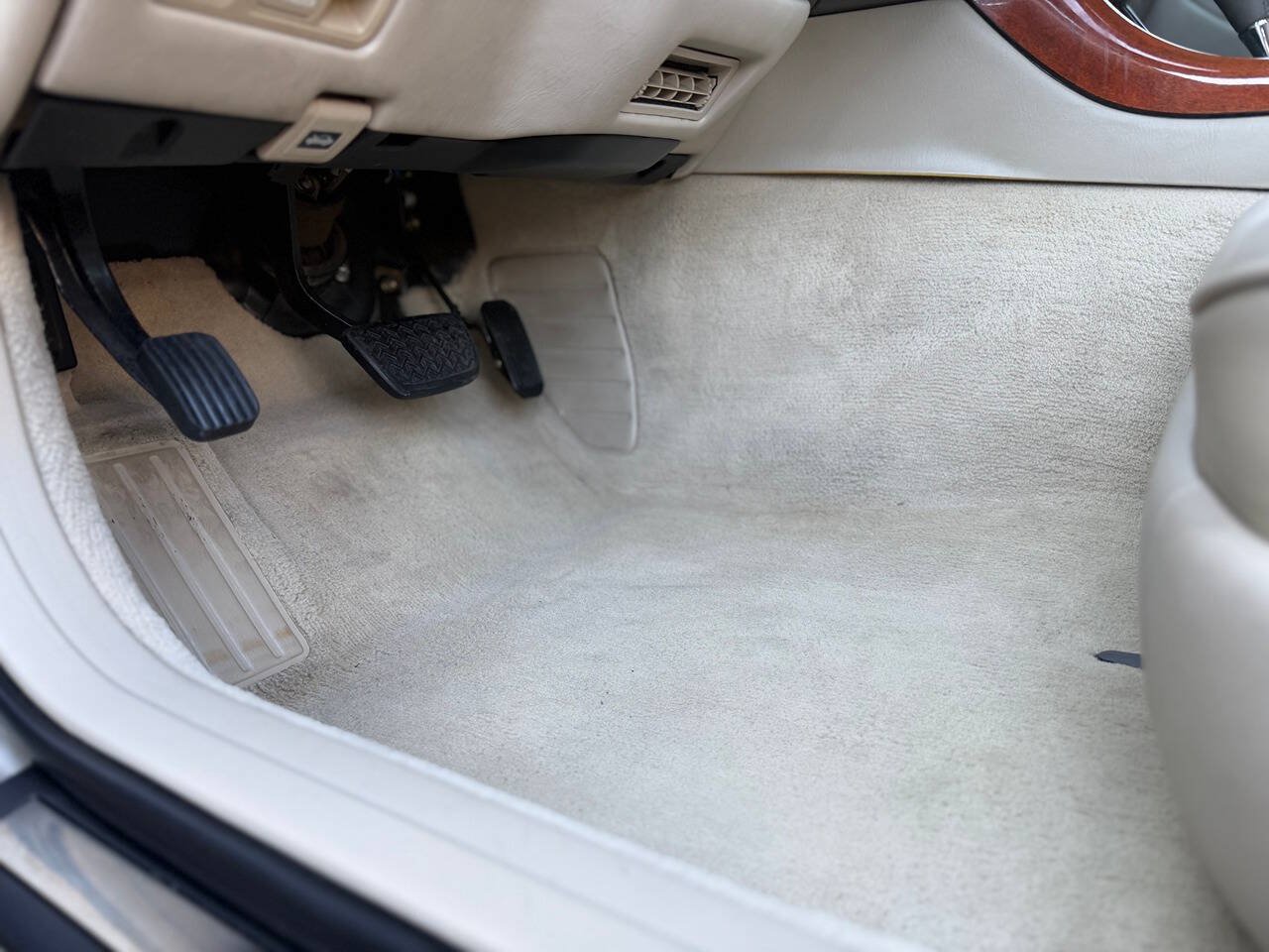 Used 2001 Lexus GS 300 RWD image 9
