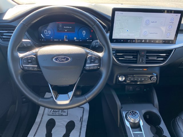 Used 2024 Ford Escape Platinum AWD/4WD image 7