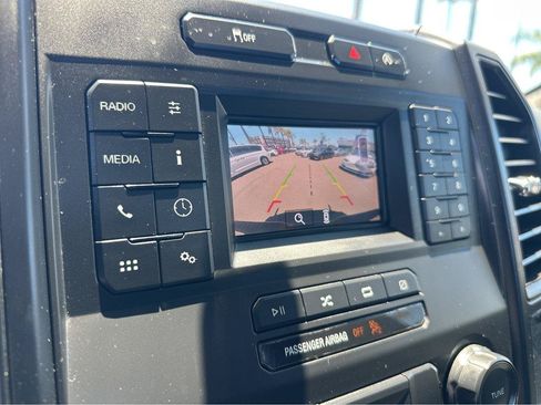 Used 2018 Ford F150 XL w/ Equipment Group 101A Mid RWD image 6