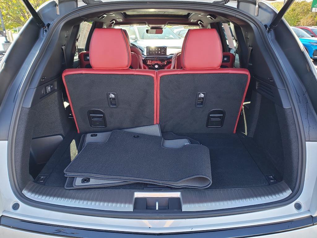 Certified 2026 Acura MDX A-Spec w/ Advance Package AWD/4WD image 8
