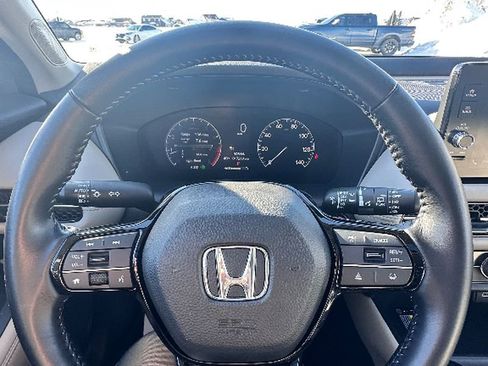 Used 2025 Honda HR-V EX-L image 15
