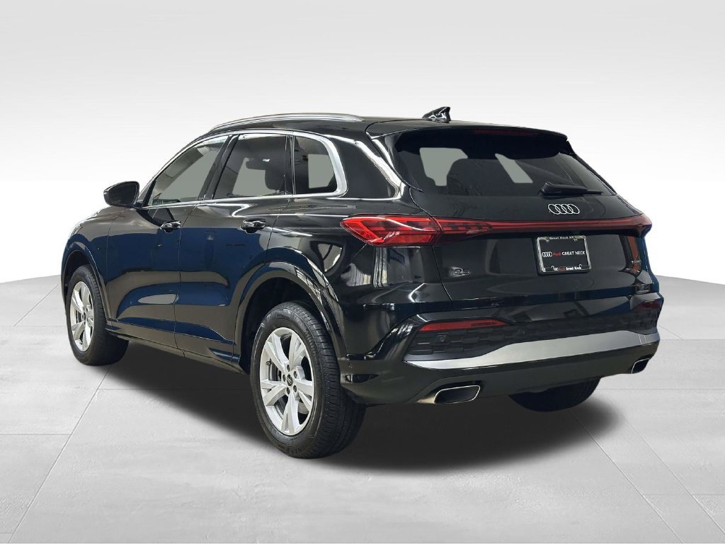 Used 2025 Audi Q5 Premium w/ Convenience Package AWD/4WD image 8