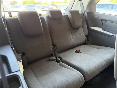 Used 2015 Honda Odyssey EX image 18