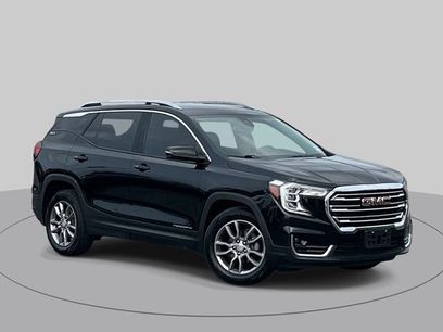 Used 2024 GMC Terrain SLT