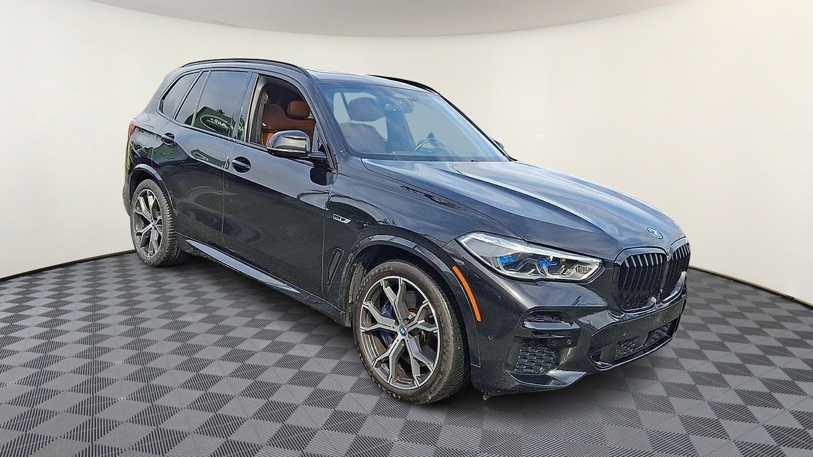 Used 2022 BMW X5 xDrive45e AWD/4WD image 2