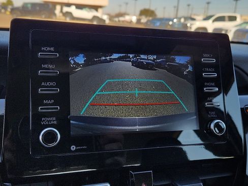 Used 2024 Toyota Camry SE image 18