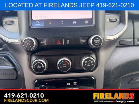 Used 2024 RAM 3500 Big Horn AWD/4WD image 26