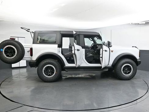 New 2026 Ford Bronco Badlands AWD/4WD image 31