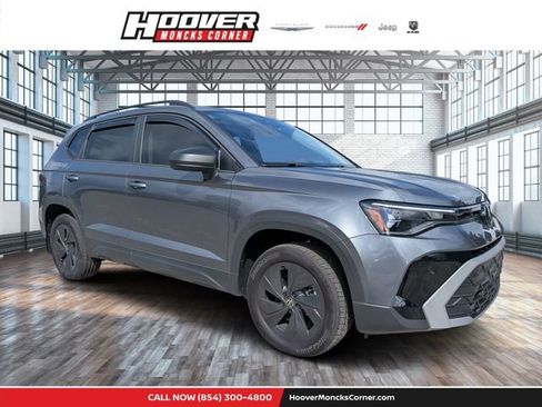Used 2025 Volkswagen Taos S FWD image 1