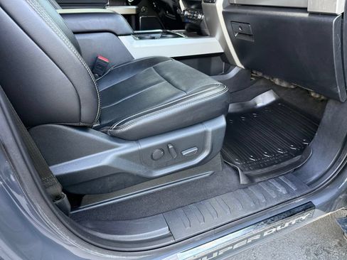 Used 2021 Ford F350 Lariat AWD/4WD image 47