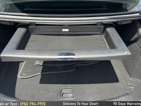 Used 2019 Mercedes-Benz E 300 image 13