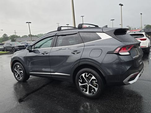 Certified 2024 Kia Sportage EX w/ EX Premium Package AWD/4WD image 5